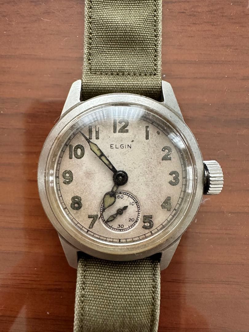 ELGIN 手巻きアナログ腕時計 カーキ