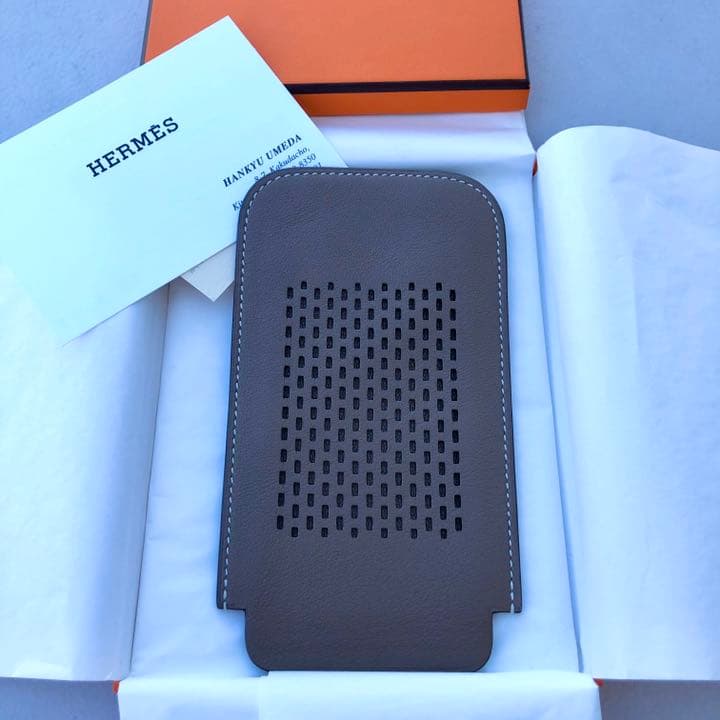 【kounellistapies専用】HERMES エルメス　携帯ケース！