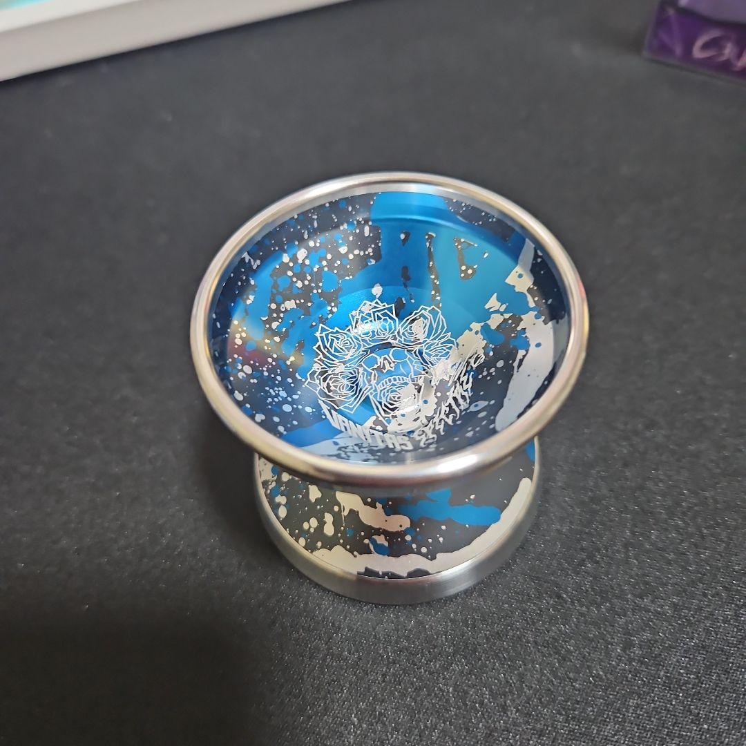 c3yoyodesign　ヴァニタス スペクター