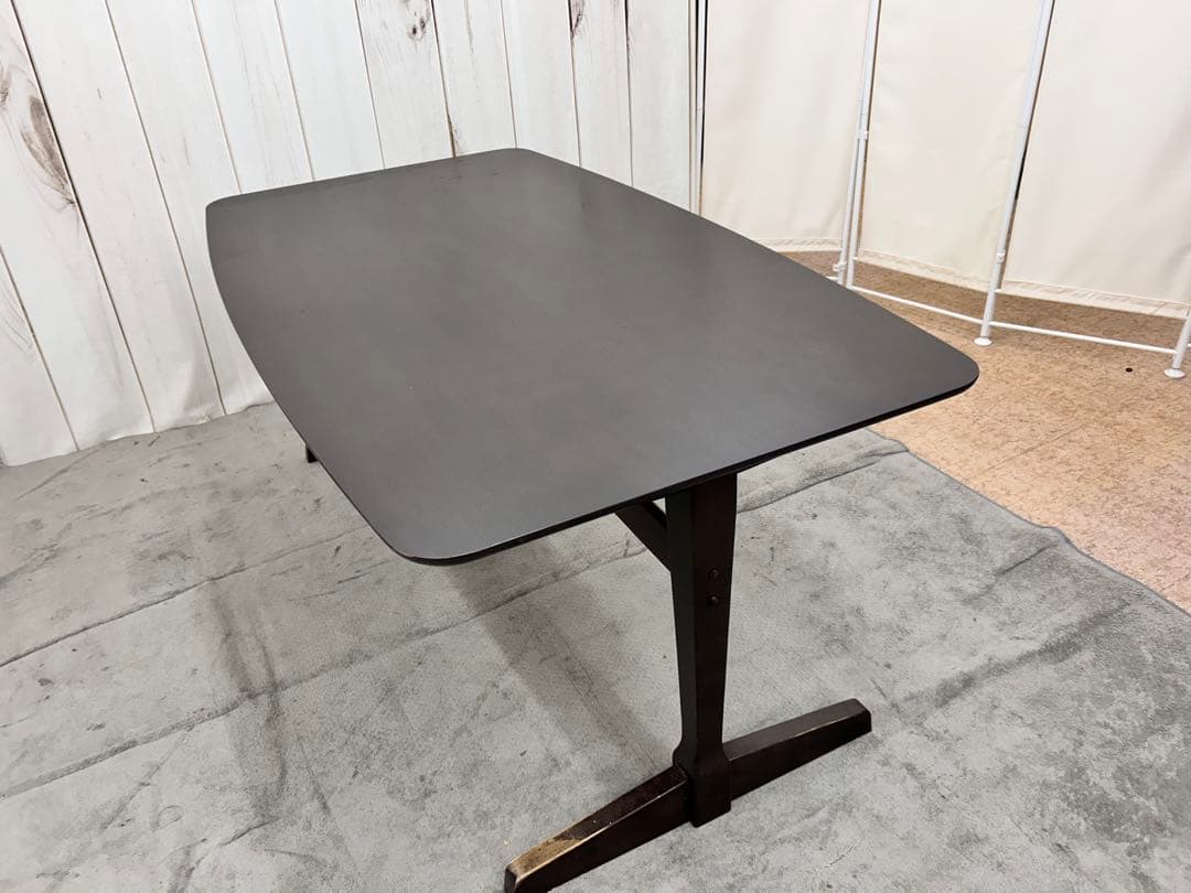 ニトリ　ダイニングテーブル150