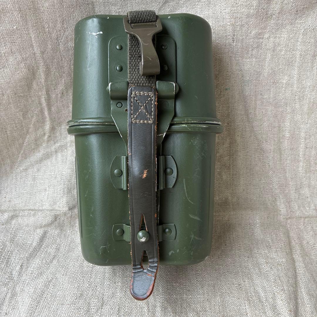 ドイツ連邦軍（Bundeswehr） アルミ製キャンティーン 実物