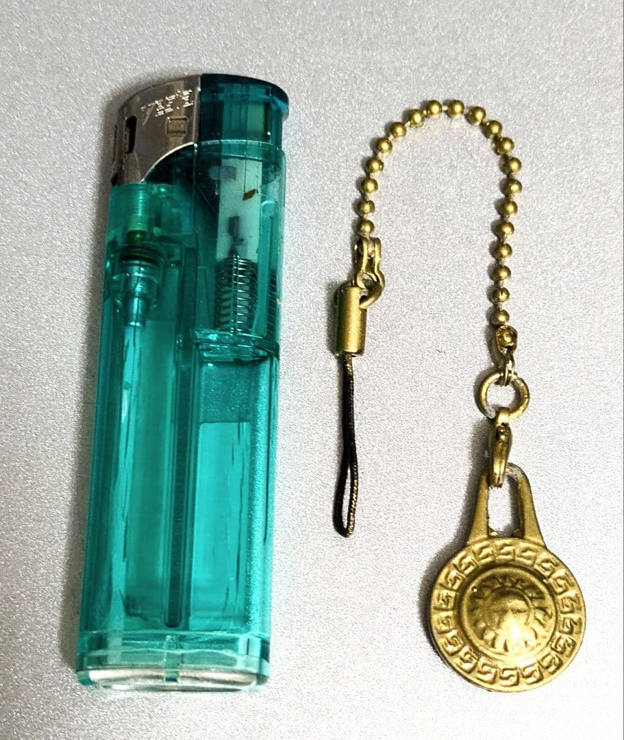 ジャンニベルサーチ　Gianni Versace ストラップ