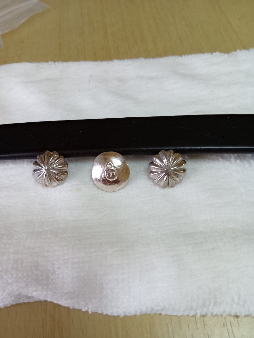 【専用・レコード様】鐘打ちコンチョ付きバングル。画像③~⑥は参考です。