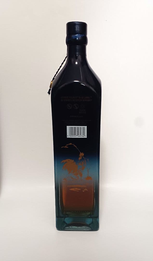 ジョニーウォーカー ブルーラベル　イヤーオブルースター 2017　1000ml