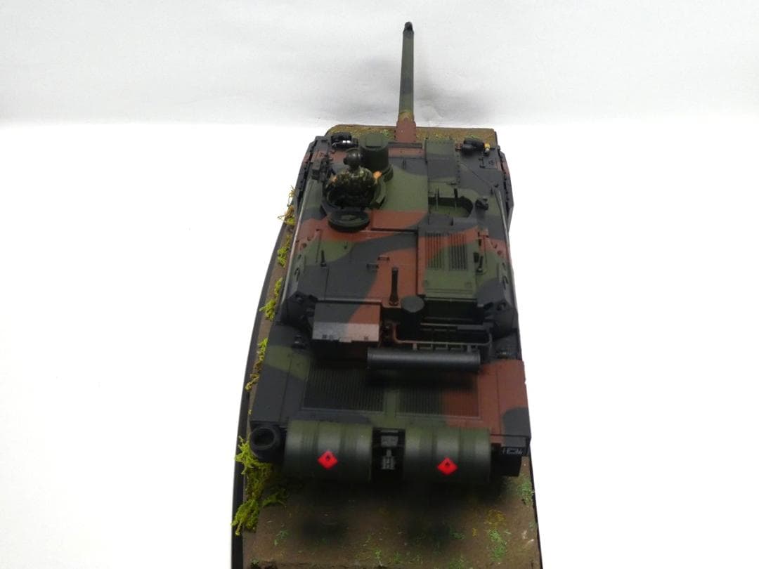 タミヤ　1/35 フランス主力戦車 ルクレール シリーズ2　完成品