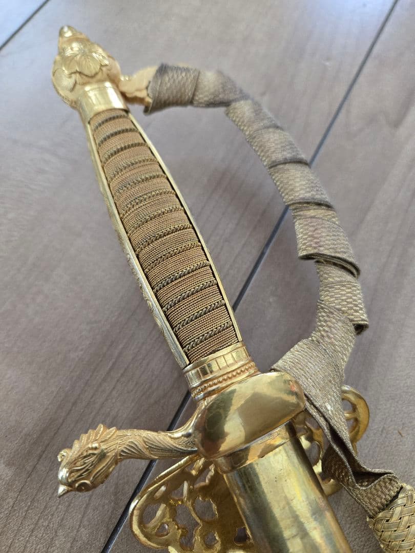 戦前　美品　菊ご紋入り儀礼長剣/刃無し模造刀身　刀緒付き