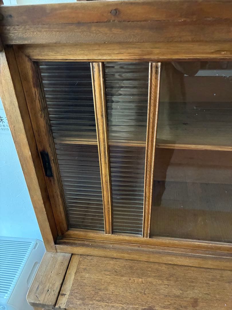 古家具　食器棚