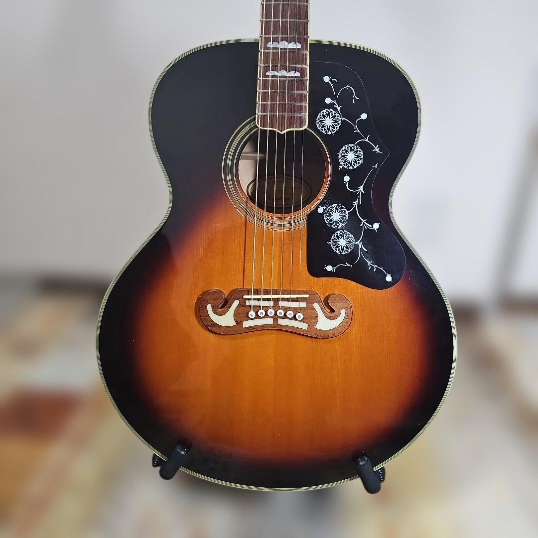 Epiphonc.EJ-200VS 社外製ソフトケース付き。