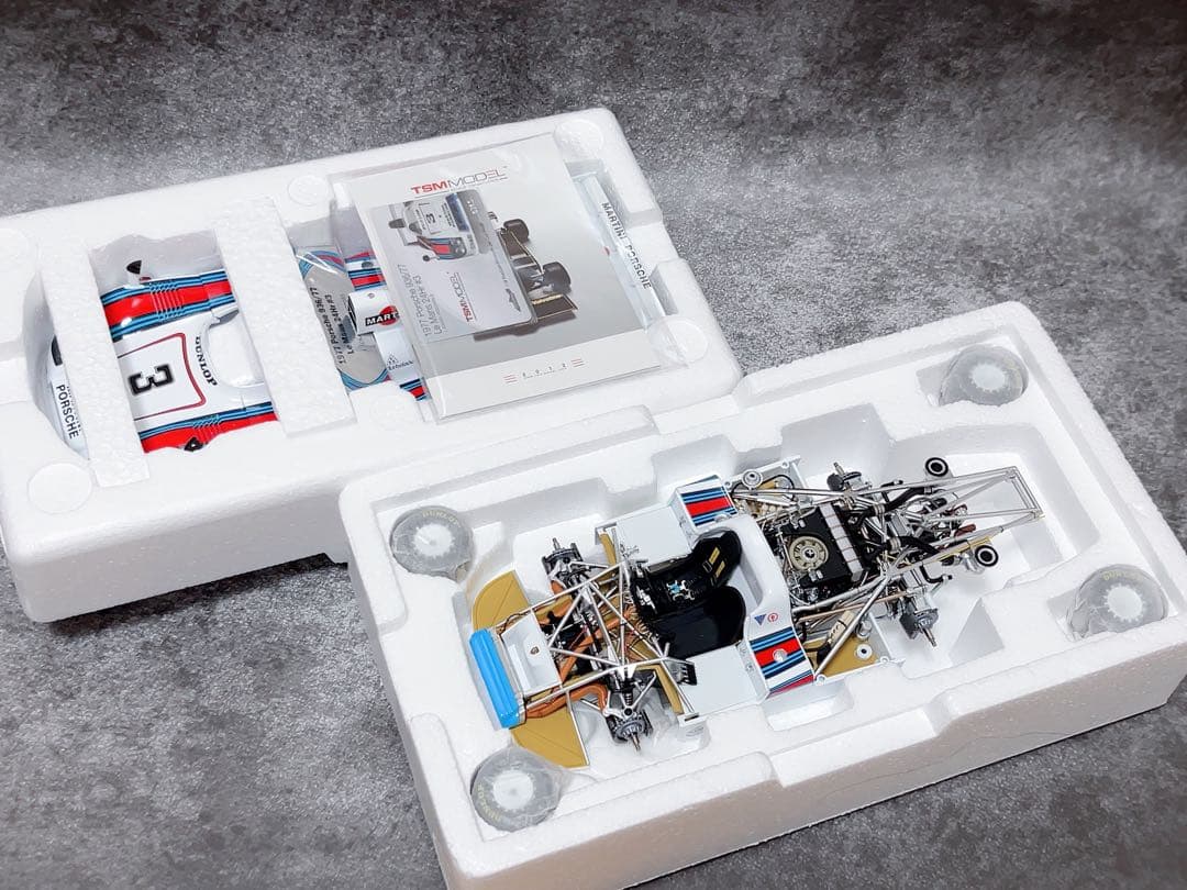 ミニカー TSM 1/18 1977 Porsche 936/77 Le Mans