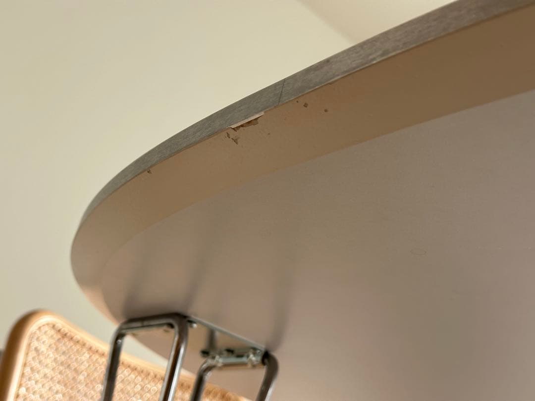 フリッツハンセン　ダイニングテーブル　白