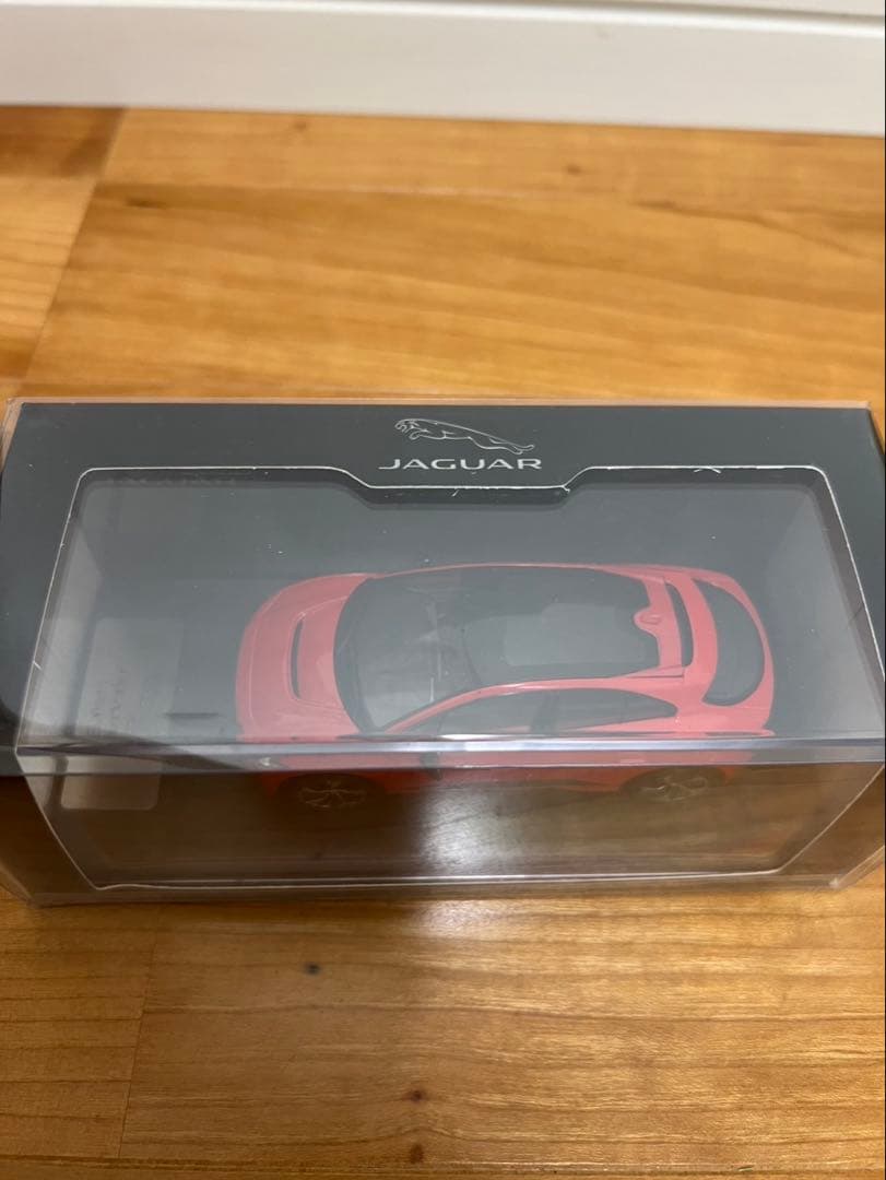JAGUAR I-PACE 1/43スケールモデル
