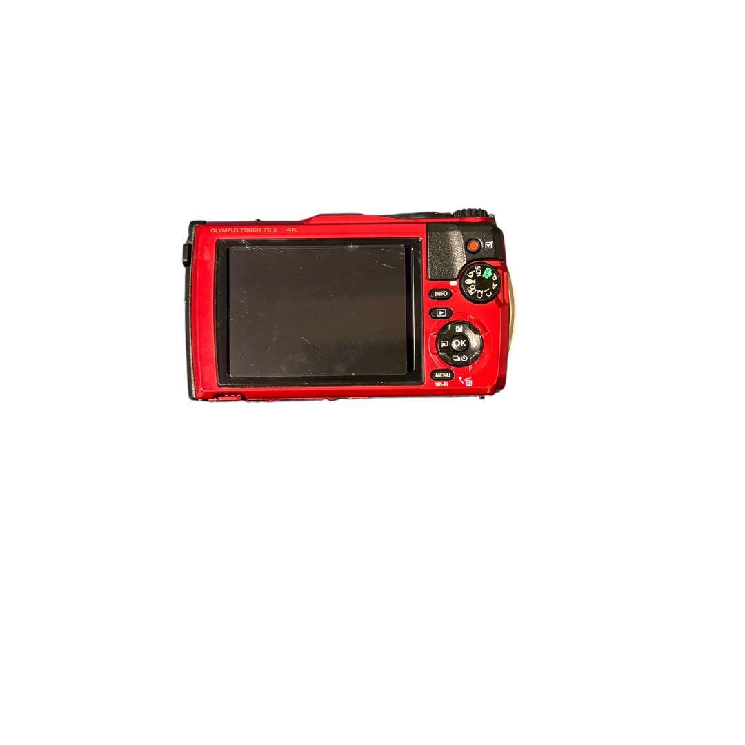 OLYMPUS オリンパス　TG5 防水カメラ　充電器付き