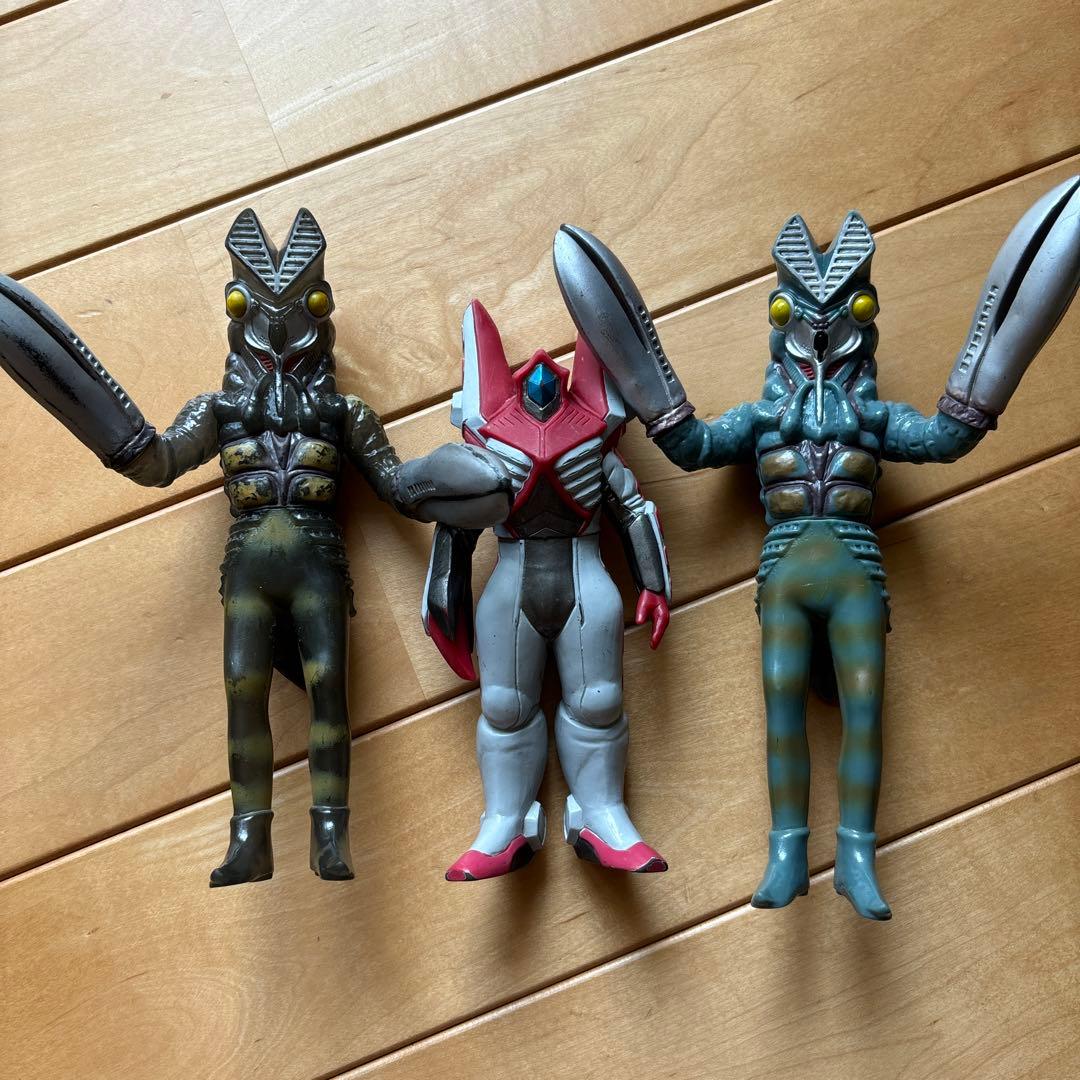 【まとめ売り・値下げ】ウルトラマン　ウルトラマン怪獣　ソフビ　22体 美品