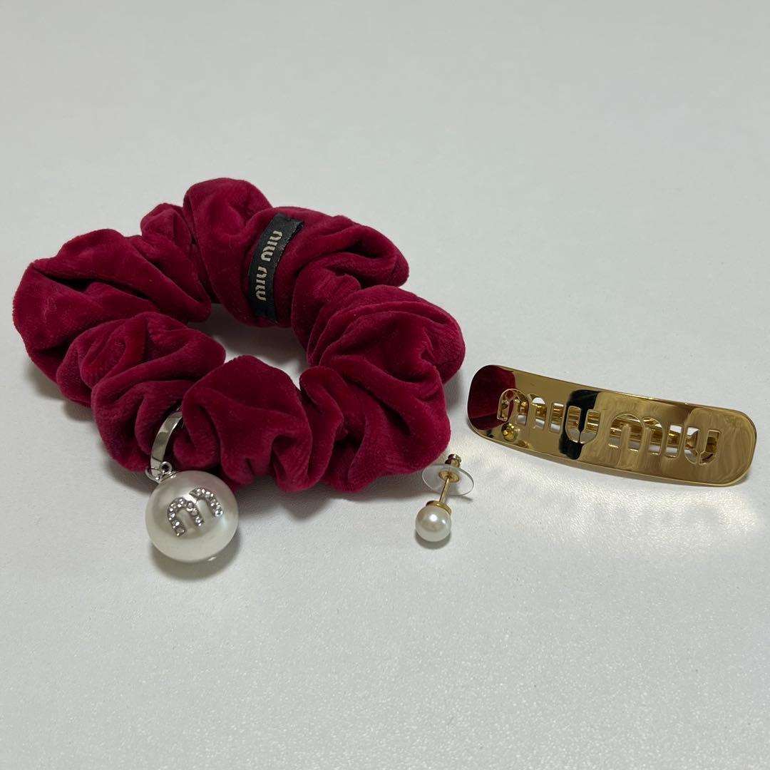 MIUMIU(ミュウミュウ)アクセサリー シュシュ バレッタ ピアス 片耳