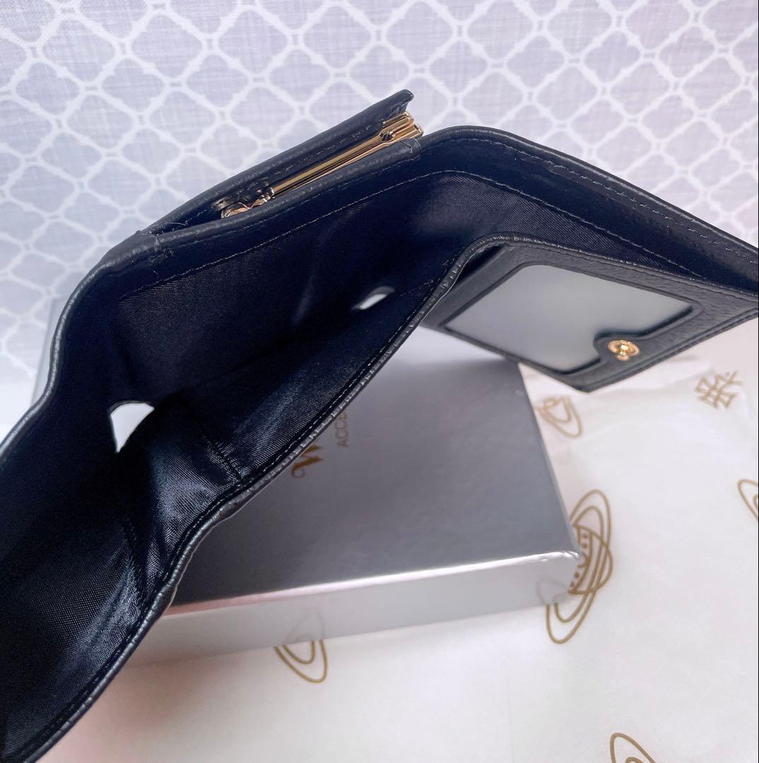 【最新☆新品】ヴィヴィアン・ウエストウッド　三つ折り財布 黒 ゴールド