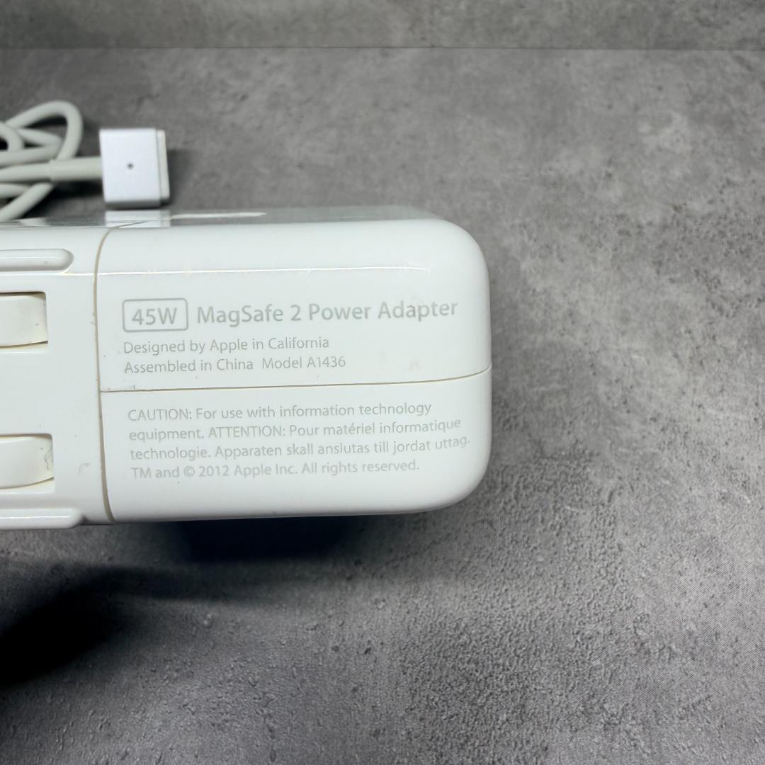 MacBook Air 13インチ Late 2013 / Early 2014