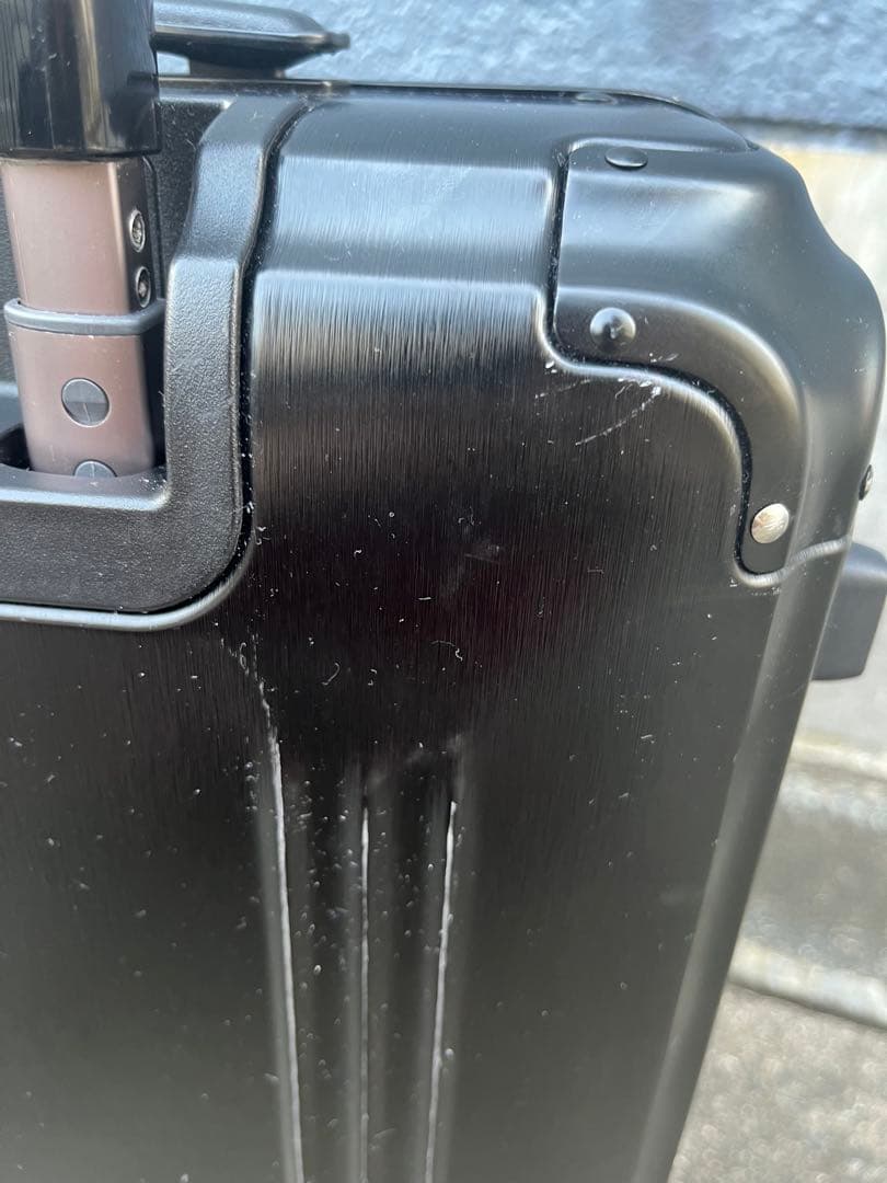 【訳あり】ゼロハリバートンスーツケース