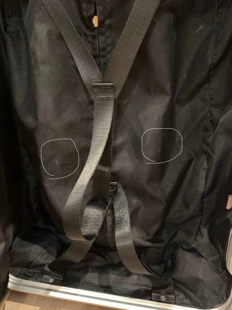 メルセデスベンツ アルミスーツケース　機内持込み　32L