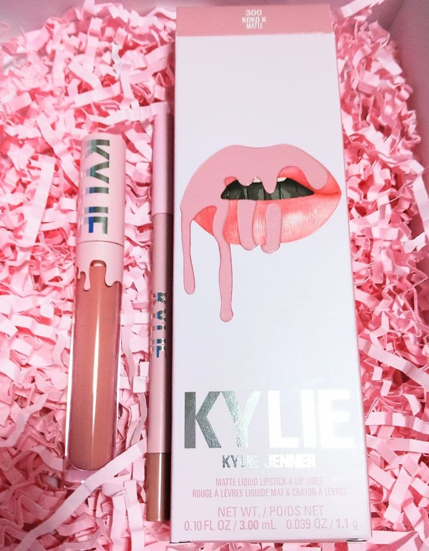 ☆専用☆【Winter Kissed】プレストブラッシュ★カイリーコスメ