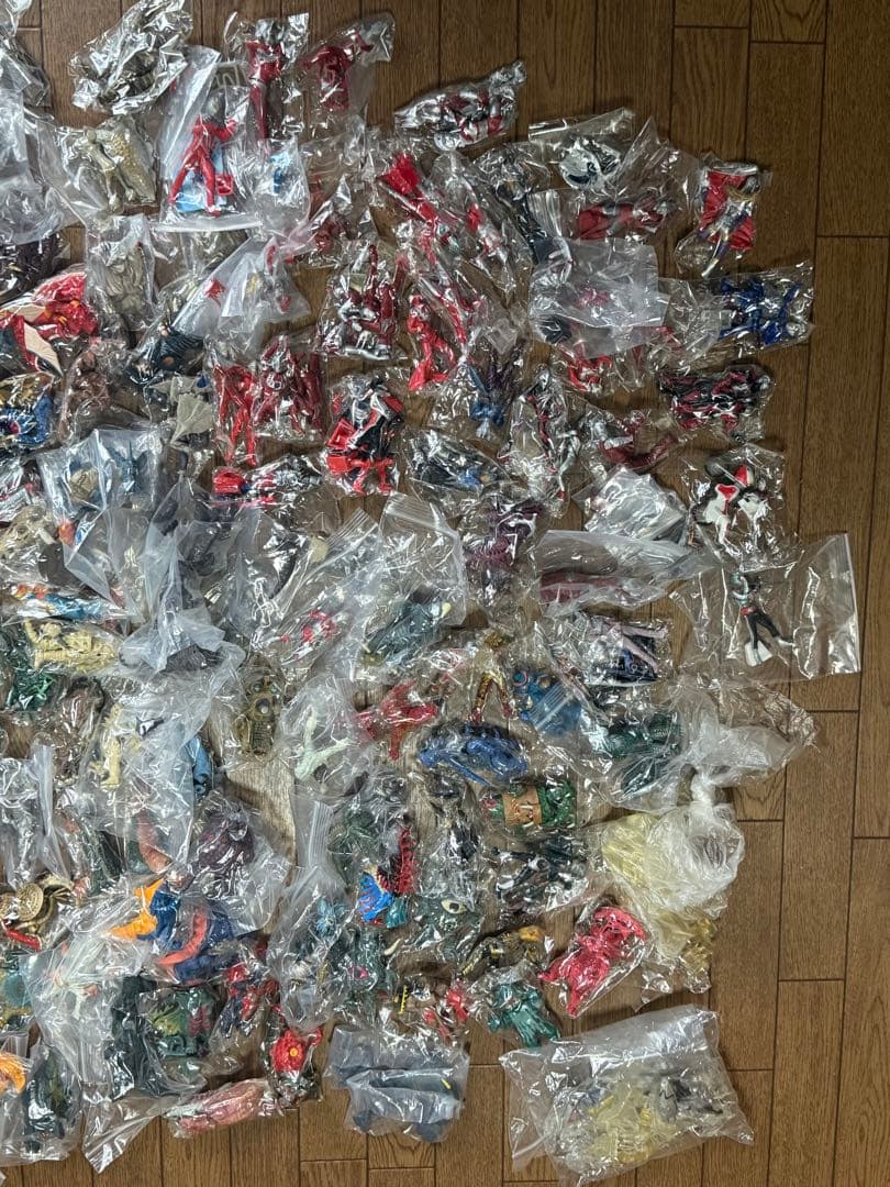 HGシリーズ ウルトラマン 250体 セット フィギュア ジオラマ ジャンク品