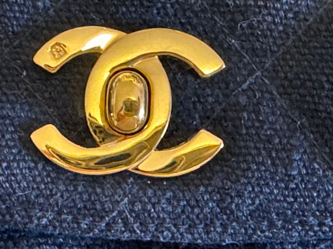 ⭐️希少⭐️CHANEL 3連ターンロック クラッチバッグ