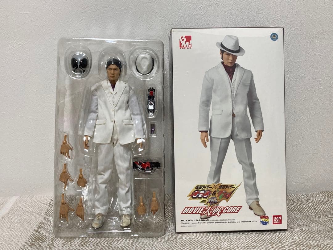 鳴海荘吉　仮面ライダーオーズ＆W スカル　メディコム・トイ　吉川晃司 フィギュア