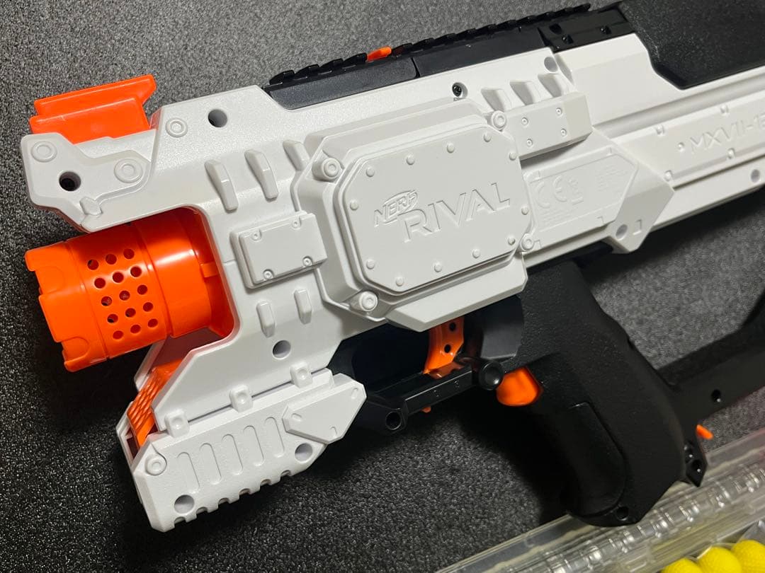 ナーフ ライバル RIVAL ヘラ Hera ＆ マガジンクリップ セット