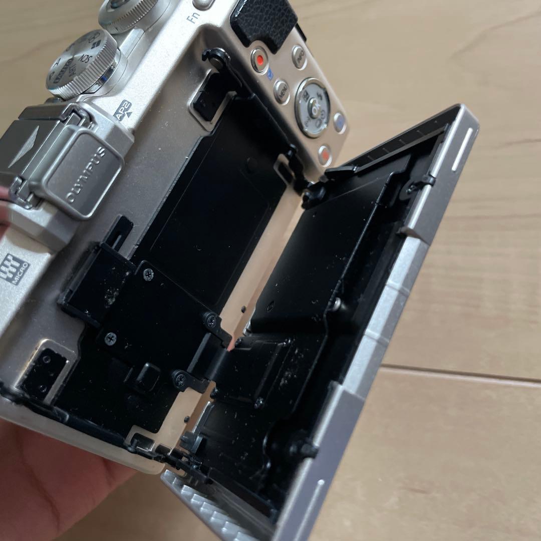 OLYMPUS PEN E-PL7 ミラーレス一眼カメラ