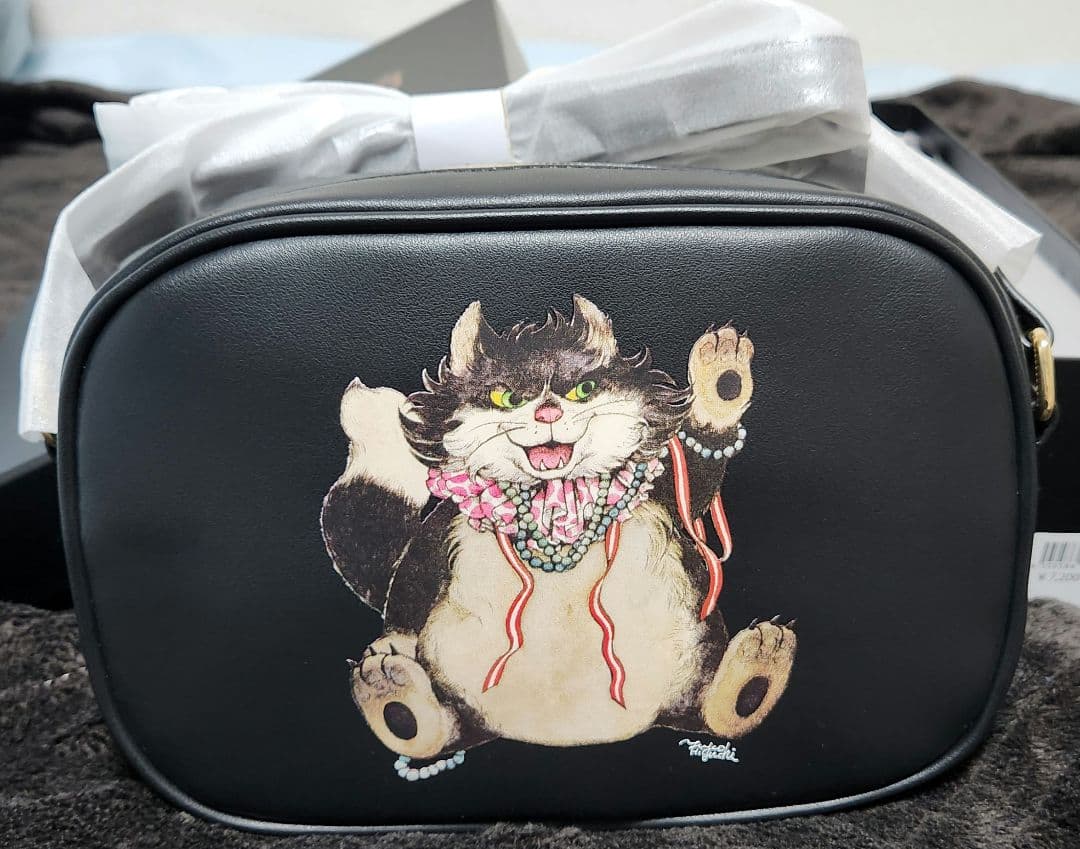 ディズニーストア　ルシファー　ショルダーバッグ　ヒグチユウコ