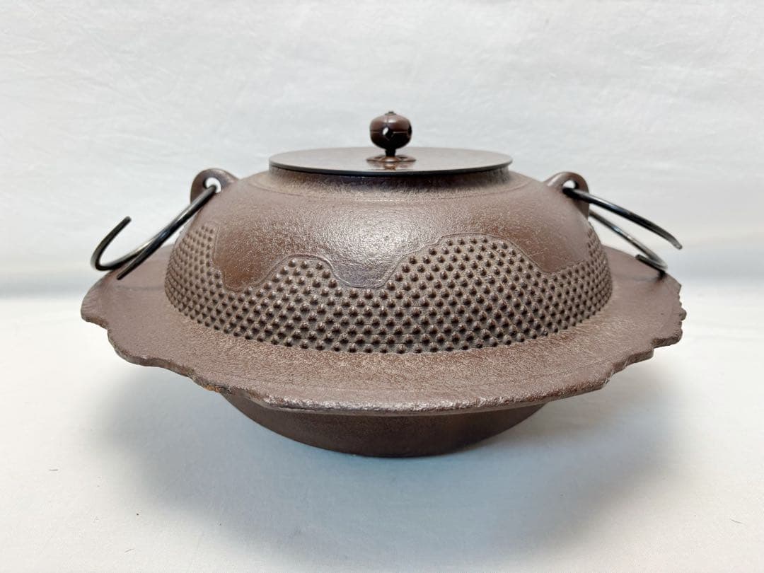 美品 茶道具 釜師 佐藤浄清作 遠山霰地紋 透木釜 釜印 釜鐶付き 共箱