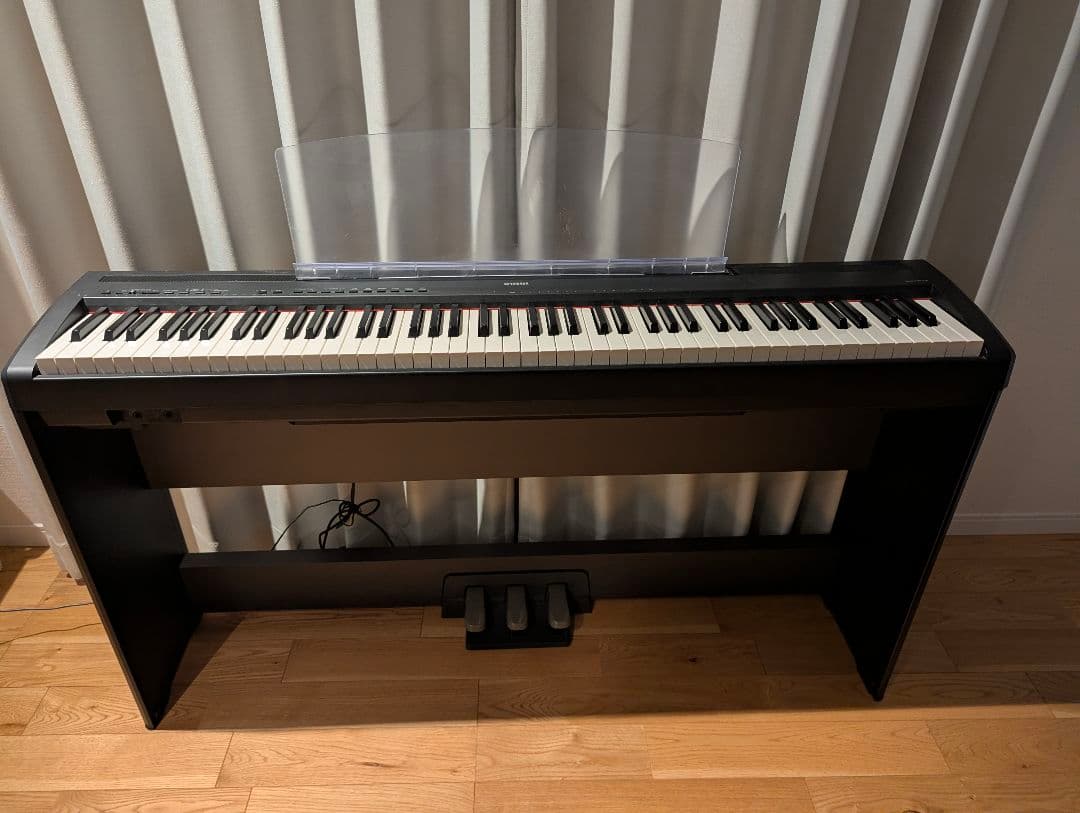 YAMAHA　ヤマハ　P-95B　88鍵　電子ピアノ　台・ペダル・アダプタ付き
