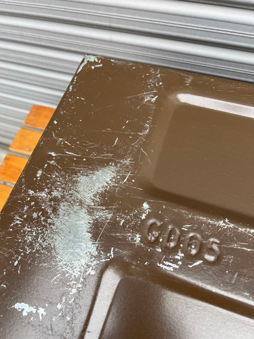 弾薬箱　81ｍｍ追撃砲用　ミリタリーボックス　金属製　アンモボックス　収納ケース