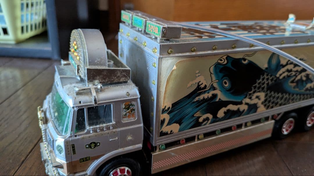 1/32 スカイネット　トラック野郎　ジャンク品