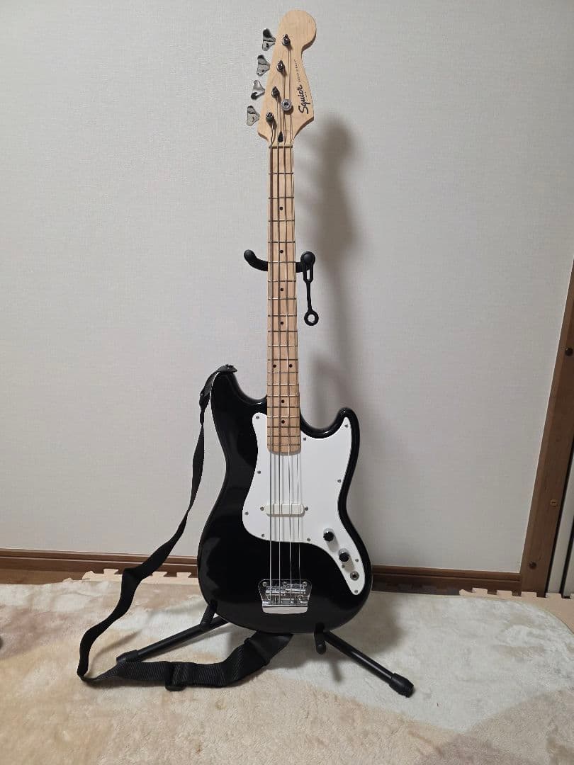Squier Bronco Bass エレキベース ブラック