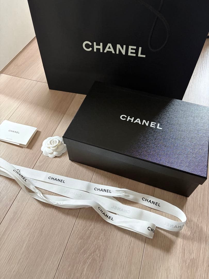 CHANEL 箱　袋