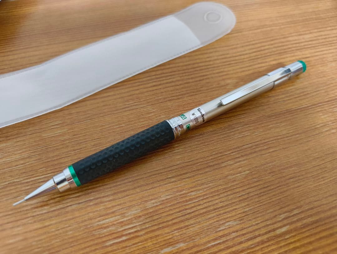 トンボ鉛筆 ディンプルプロ 0.4mm