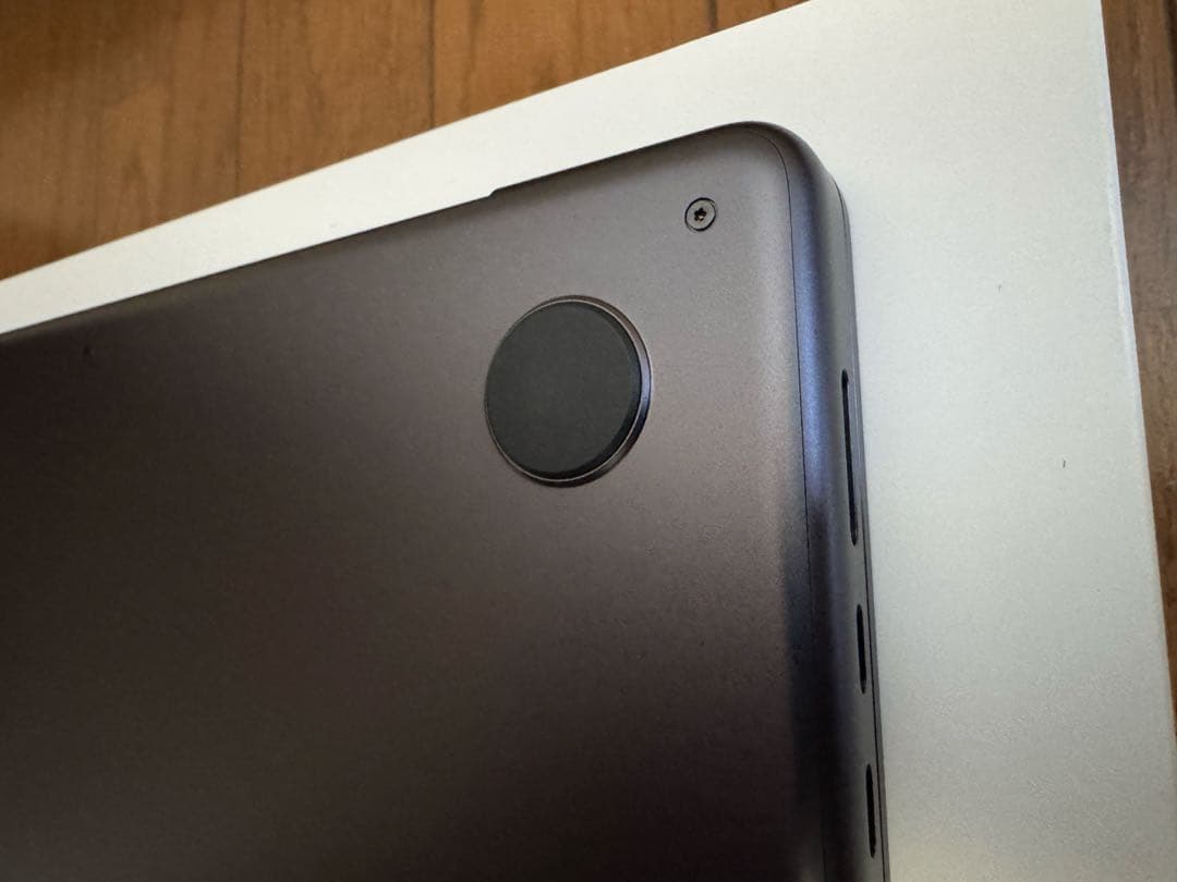 【美品】MacBook Pro 16 M3 Pro 36GB 512GB