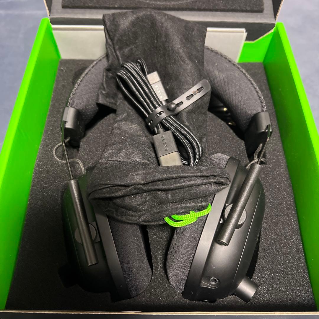 ヘッドホン Razer BLACKSHARKv2 PRO
