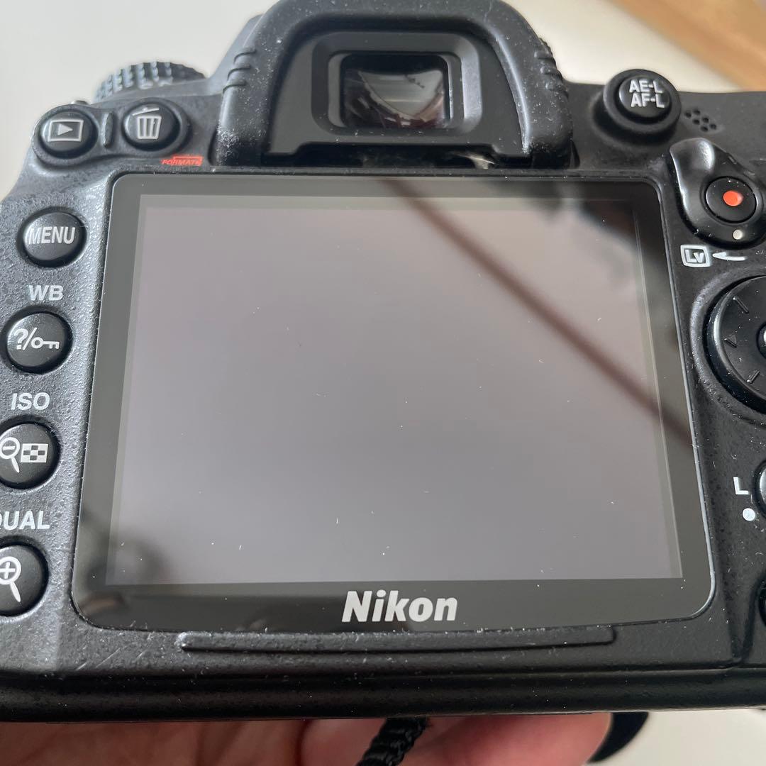 Nikon D7000 デジタル一眼レフカメラ　バッグ付き