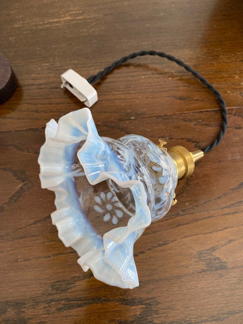 OLD FENTON 　デイジー&ファーン　オパールセント　ガラスシェード