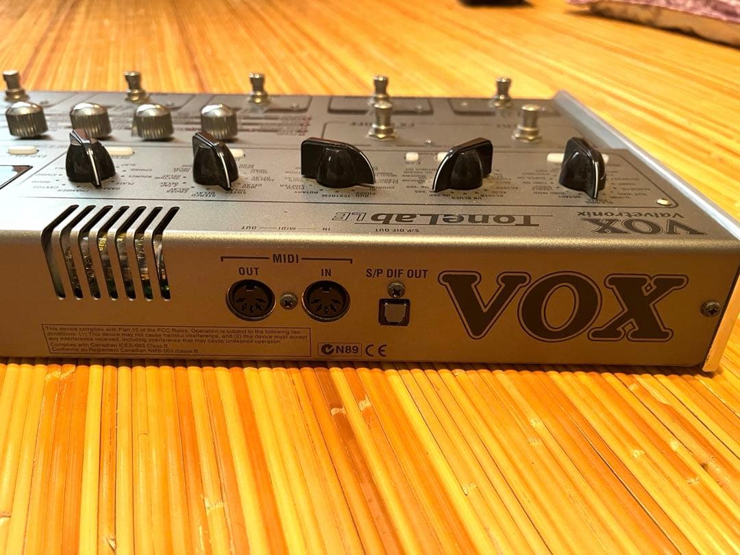 【VOX】ToneLab LE 真空管搭載マルチエフェクター