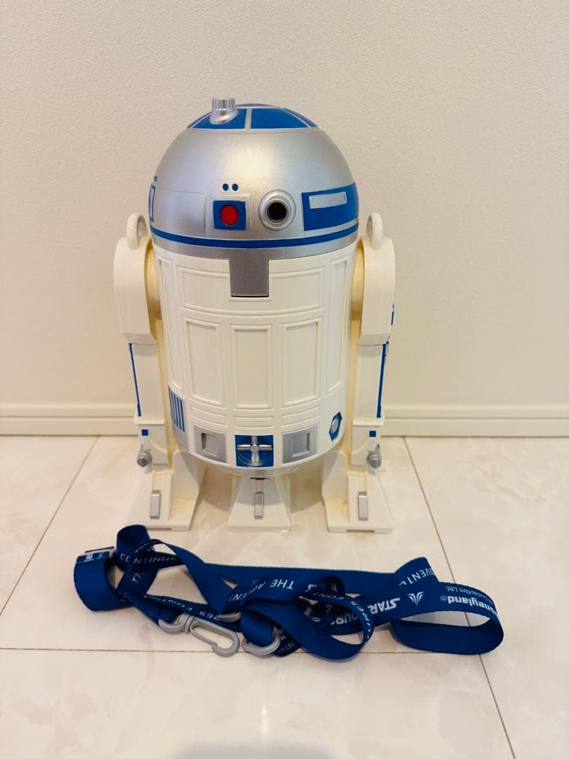 スターウォーズ　ポップコーン バケット　☆ディズニーリゾート　フィギュア