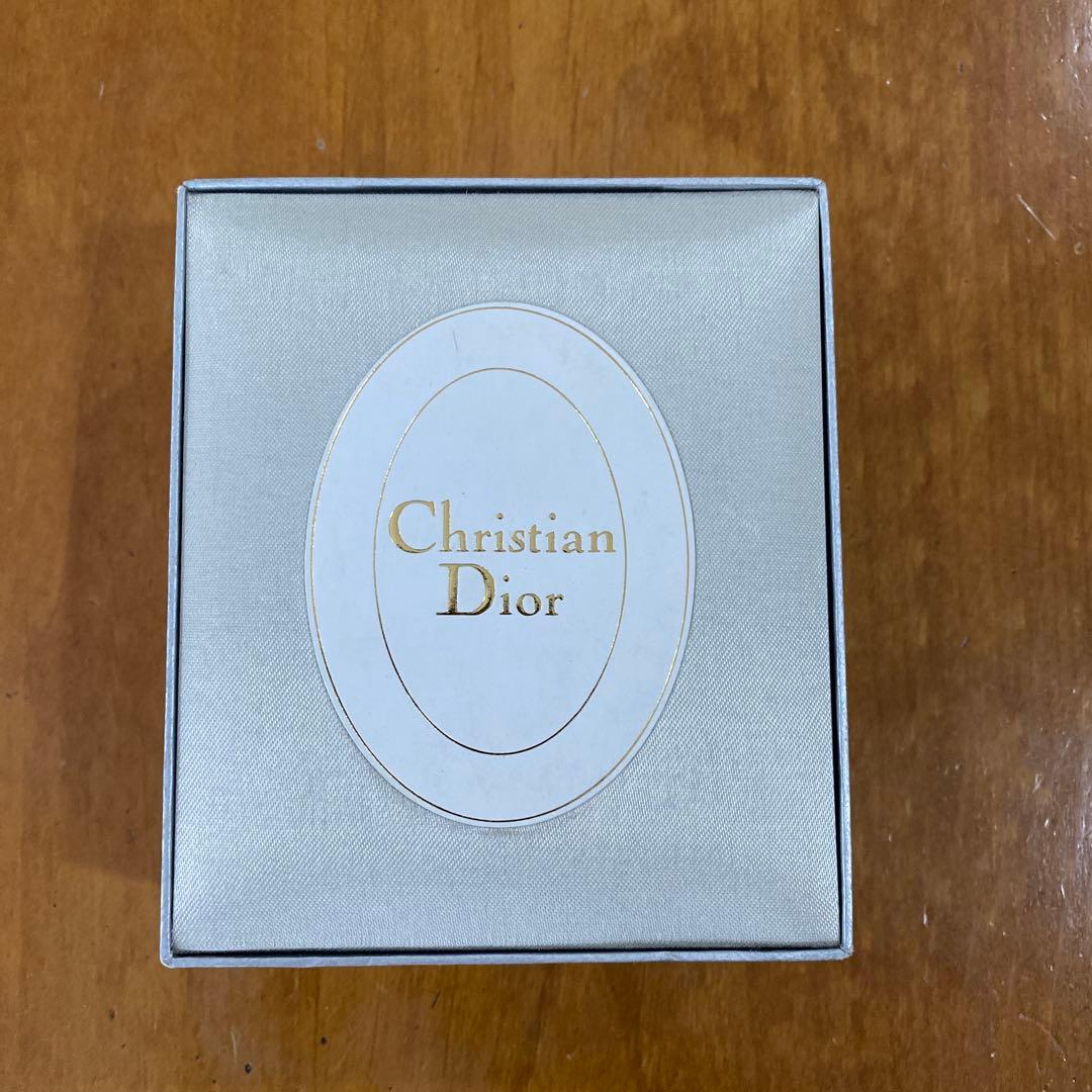 Dior ディオール　ブローチ　【未使用に近い】ロゴブローチ