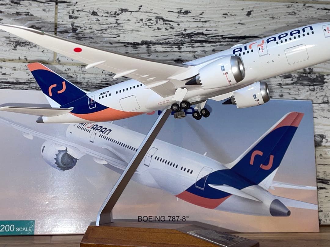 [本体美品]1/200 AIR JAPAN 787-8 全日空商事 JA803A