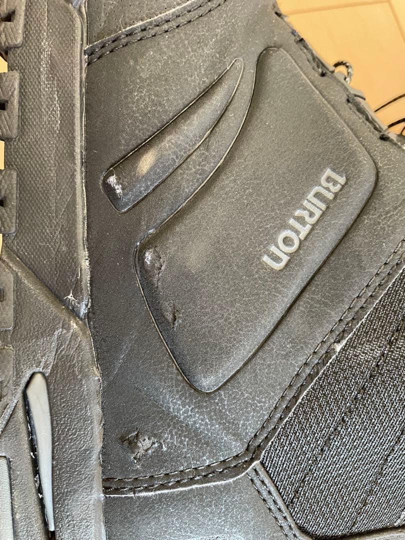 スノーボードブーツ 黒