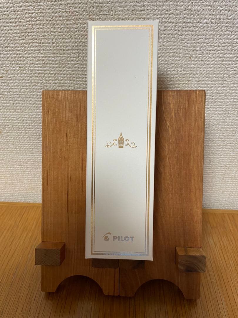 パイロット 14k 万年筆 カスタム 2024 株主優待 限定