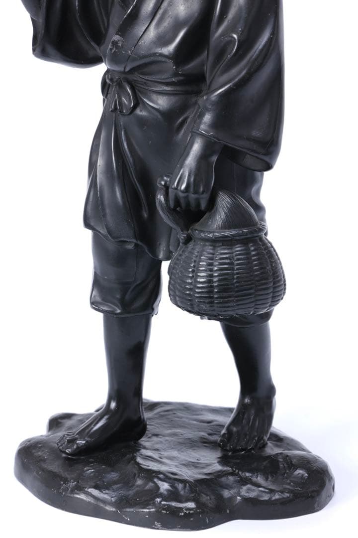 金属製 農夫像 魚籠 竹竿 裸足の老人 人物像 置物 ブロンズ調 彫像 骨董品