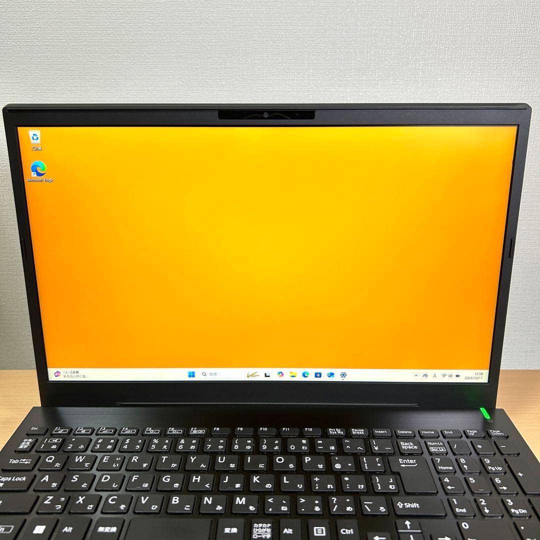 美品 VAIO S15 VJS1551 1TB DVDドライブ 15型　12世代