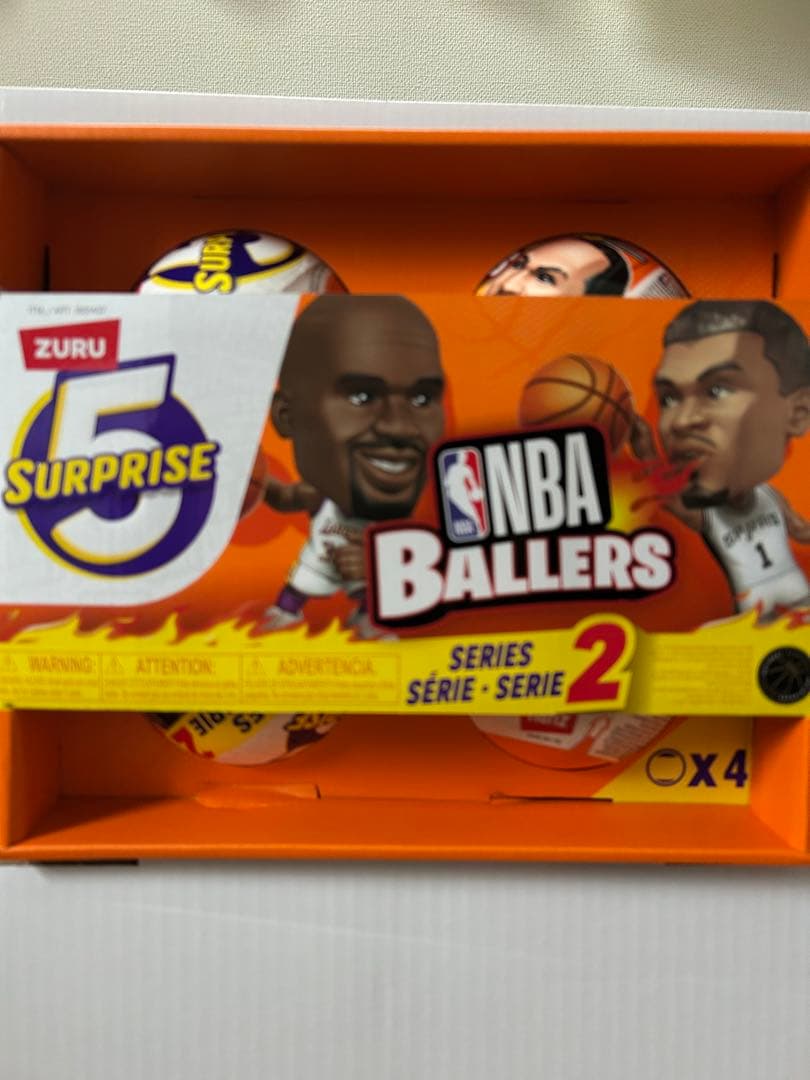 NBA BALLERS 5サプライズ　ZURU シリーズ2（16個）プラス1体