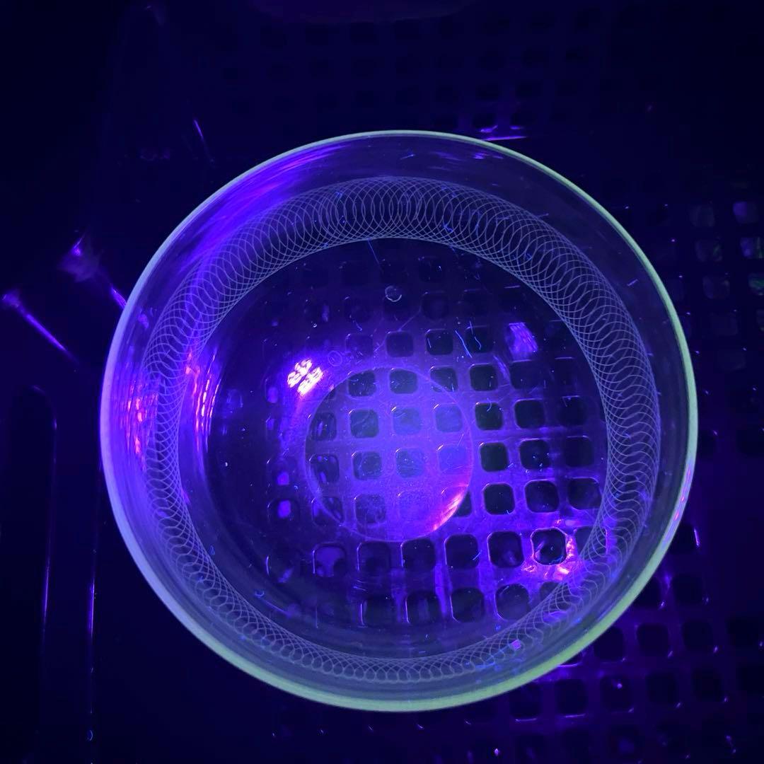 骨董　時代ガラス　グラヴィール技法　薄張りガラス　碗型　ボウル　ウランガラス１客